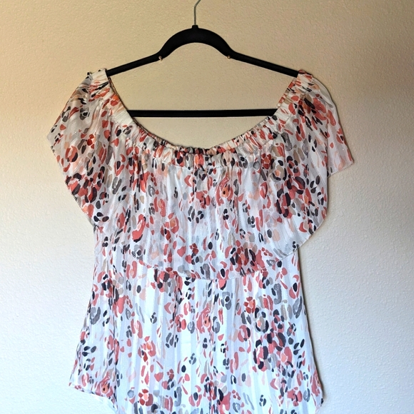 WHBM On or Off Shoulder Patterned Top Size 10 - Picture 1 of 5